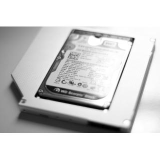 Ramka montażowa SSD/HDD do napędu CD/DVD/Blu-ray, SATA na SATA III, 9.5mm