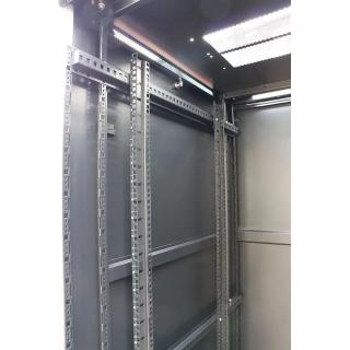 Szafa rack 42U 600x1000mm stojąca czarna