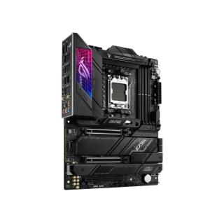 Płyta główna ROG STRIX X670E-E GAMING WIFI AM5 4DDR5 ATX